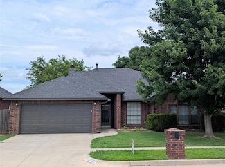 517 SW 156th St, Oklahoma City, OK 73170