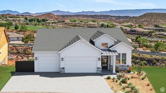 1886 N Chapman Dr, Washington, UT 84780