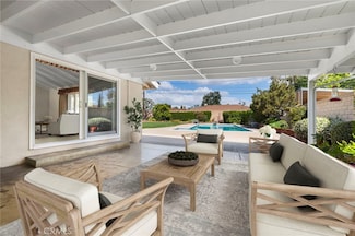 12351 Woodlawn Ave, Tustin, CA 92780