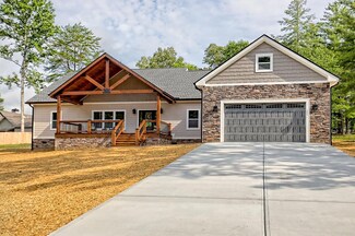 266 Lands End Blvd, Blairsville, GA 30512