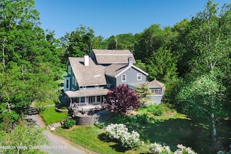 2016 Platte Clove Rd, Elka Park, NY 12427