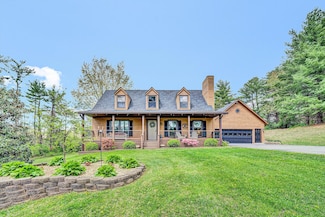 177 Stephens Dr, Troutville, VA 24175