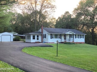 2520 Sylvan Dell Rd, Williamsport, PA 17702