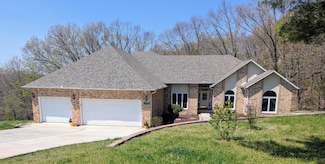 1253 Mule Barn Dr, Cape Fair, MO 65624