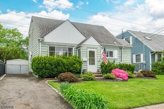 51 Brookwood Rd, Clifton, NJ 07012