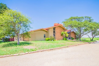 1181 Fm 2236, Ralls, TX 79357