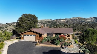 15843 Pleasant Valley Ln, Salinas, CA 93908