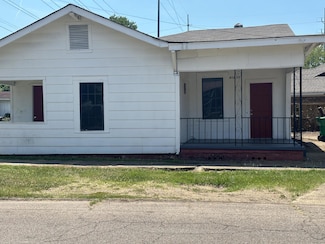 412 S 17th St, Columbus, MS 39701