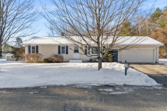 8 Sheffield Ave, Lewiston, ME 04240