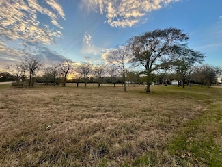 1091 Plum Church Rd, West Point, TX 78963