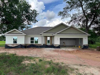 4954 Beck Ave, Jay, FL 32565