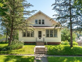 1120 Louden Ave N, Glencoe, MN 55336
