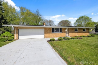 4130 Chalfant Dr, Medway, OH 45341