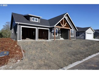 1130 SE Bugle Ave, Warrenton, OR 97146