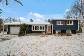 16307 Temple Terrace, Minnetonka, MN 55345
