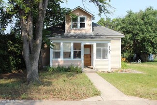 1206 Franklin St, Fort Benton, MT 59442