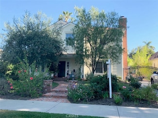 10536 Woodbridge St, Toluca Lake, CA 91602