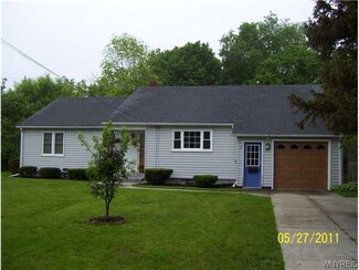 88 Newman St, Springville, NY 14141