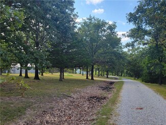 783 SE 1051 Rd, Deep Water, MO 64740