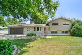 2689 Lynnville Ct, Lindenwood, IL 61049