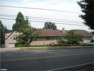 205 W Neversink Rd, Reading, PA 19606