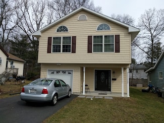 38 Deerfield Rd, Parsippany, NJ 07054