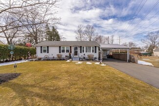 33 Cleveland St, Feeding Hills, MA 01030
