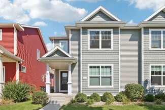1104 O'Keeffe Ave, Sun Prairie, WI 53590