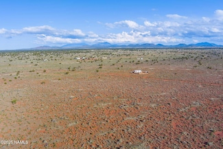 2877 Paradise Dr, Williams, AZ 86046