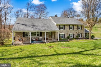 2330 N Feathering Ln, Media, PA 19063