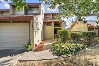 2586 Lagoon Ln, West Sacramento, CA 95691