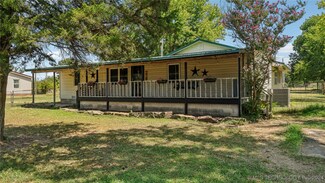 9584 N 234 Rd, Beggs, OK 74421