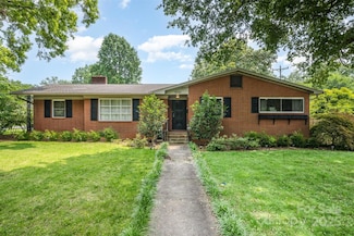 4044 Somerdale Ln, Charlotte, NC 28205