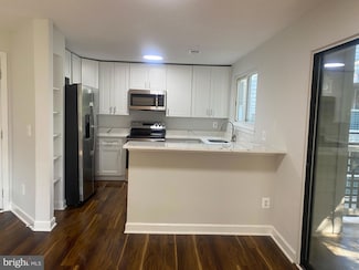 1504 Summerchase Ct Unit D, Reston, VA 20194