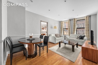 205 W 54th St Unit 10 E, New York, NY 10019