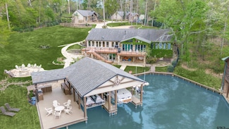 42 Leona Ct, Scroggins, TX 75480