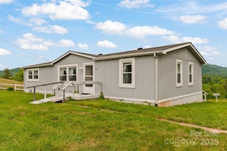 112 Melody St, Clyde, NC 28721