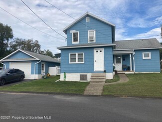 412 Walnut St, Peckville, PA 18452