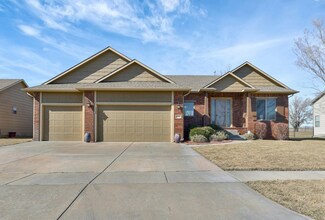 1919 N Newberry St, Derby, KS 67037