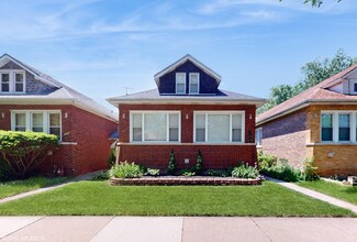 8004 S Woodlawn Ave, Chicago, IL 60619