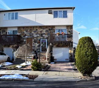 127 Cedar Grove Ct, Staten Island, NY 10306