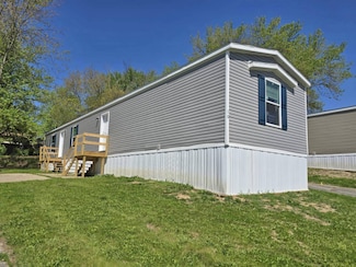 613 Polk St Unit 10, de Soto, IA 50069