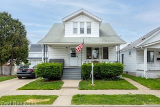 1524 Fort Park Blvd, Lincoln Park, MI 48146