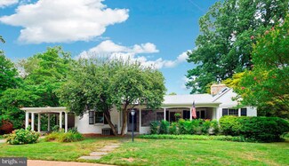 4621 26th St N, Arlington, VA 22207