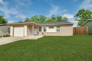 1605 Lackland St, Arlington, TX 76010