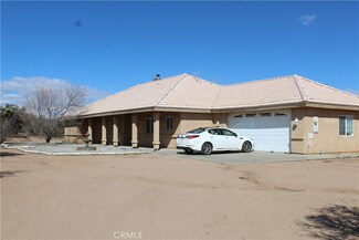 11070 Densmar Rd, Oak Hills, CA 92344