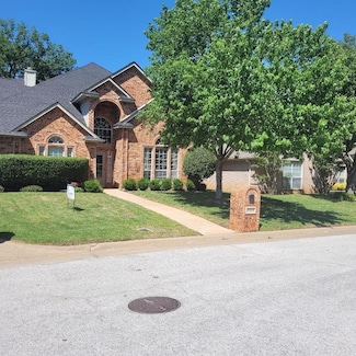 4519 Edge Creek Ln, Arlington, TX 76017