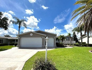 3704 Running Deer, Sebring, FL 33870