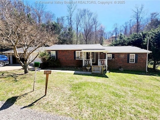 284 John Wesley Dr, Charleston, WV 25302