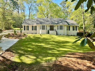 3656 Brookwood Rd, Mountain Brook, AL 35223